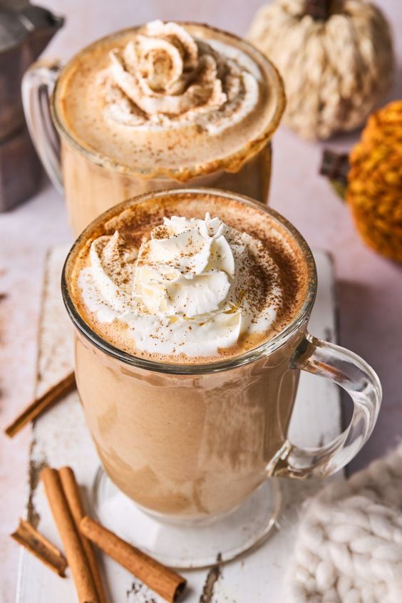 Caffe latte s okusima jeseni - bundeva i začini